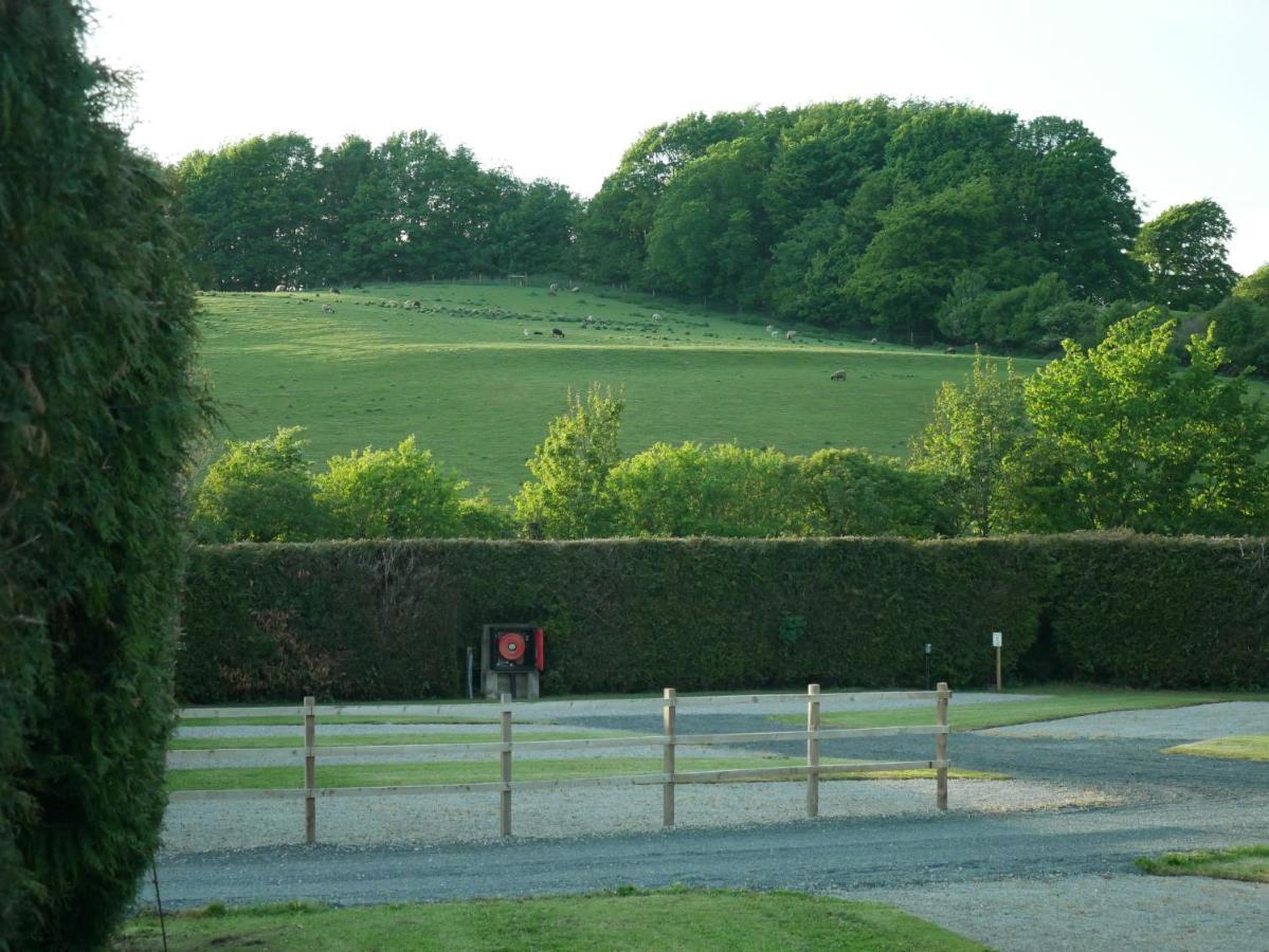Low Greenlands Holiday Park - Luxury House & Luxury Glamping Pods Lancaster Extérieur photo