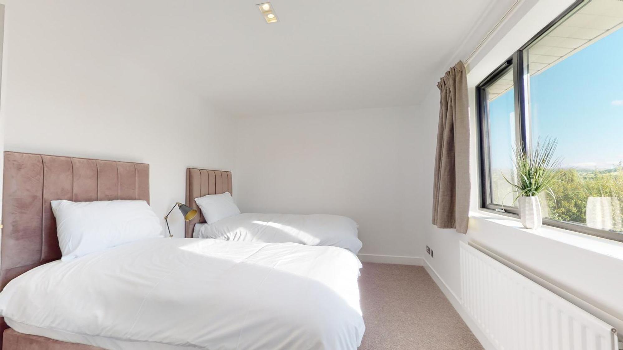 Low Greenlands Holiday Park - Luxury House & Luxury Glamping Pods Lancaster Extérieur photo